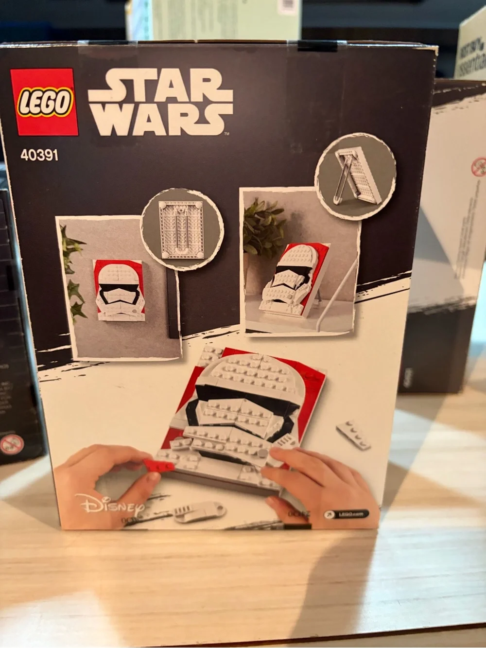 Lego Star Wars White & Red Stormtrooper Brick Sketch